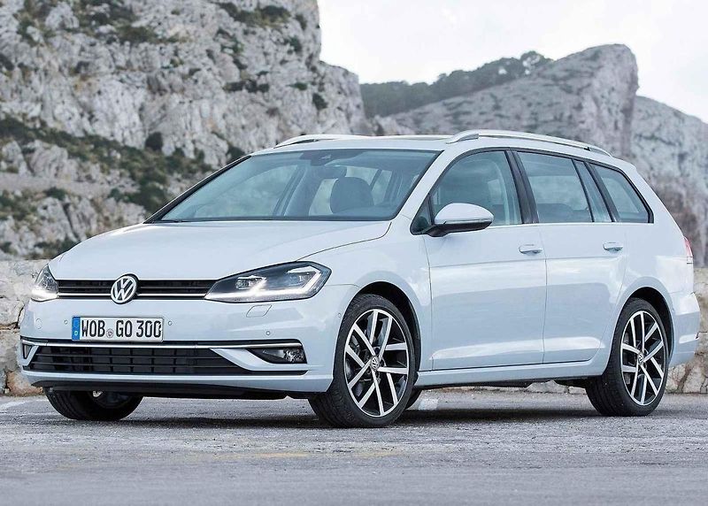 Do 600 tisíc korun se vejde jen 12 dobře vybavených kombi.