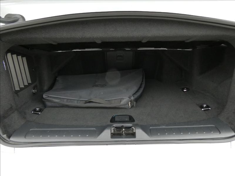 Land Rover Range Rover Evoque 2,0 TD4 HSE Dynamic cabrio, DP - fotka 35 z 39