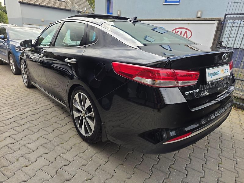Kia Optima 1.7-PREMIUM-PANORAMA-AUTOMAT - fotka 13 z 27