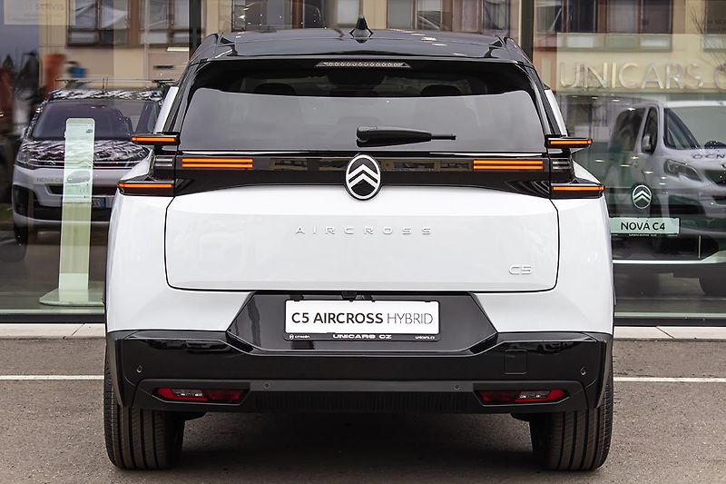 Citroën C5 Aircross 1,6 MAX Plug-in +MASÁŽ.SEDADLA - fotka 6 z 8