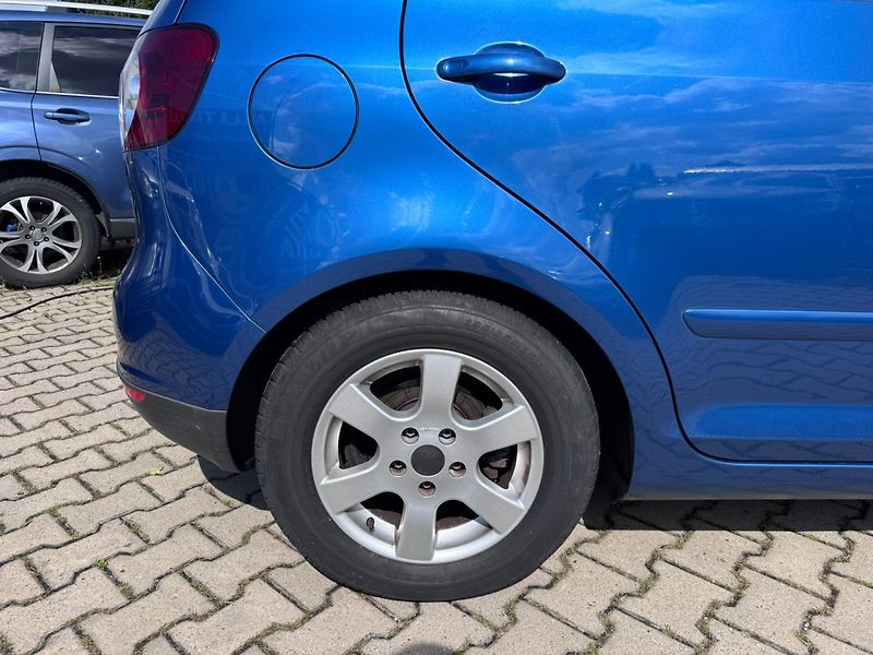 Volkswagen Golf Plus (2007) 1,9 TDI 77 KW TAŽNÉ ROZVODY - fotka 16 z 49
