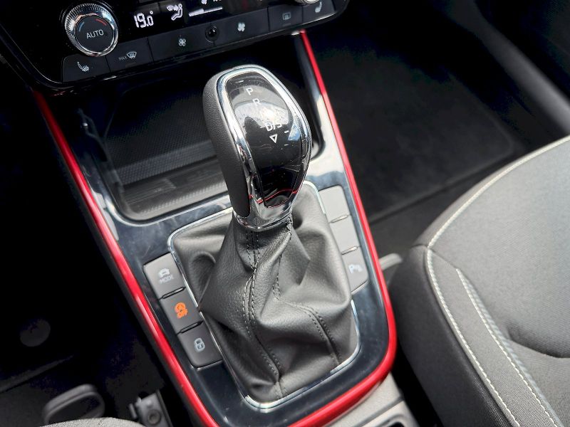 Škoda Fabia (2025) 1.0TSI 85KW DSG Monte Carlo - fotka 30 z 35