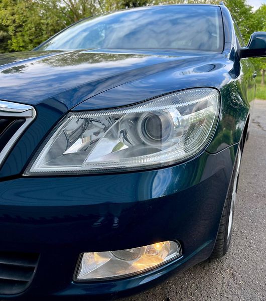 Škoda Octavia (2012) 2 FL COMBI 1.6 TDI DSG 2012 - fotka 8 z 27