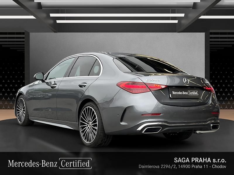 Mercedes-Benz Třídy C C-Třída 220 d 4MATIC AMG Editi - fotka 7 z 21