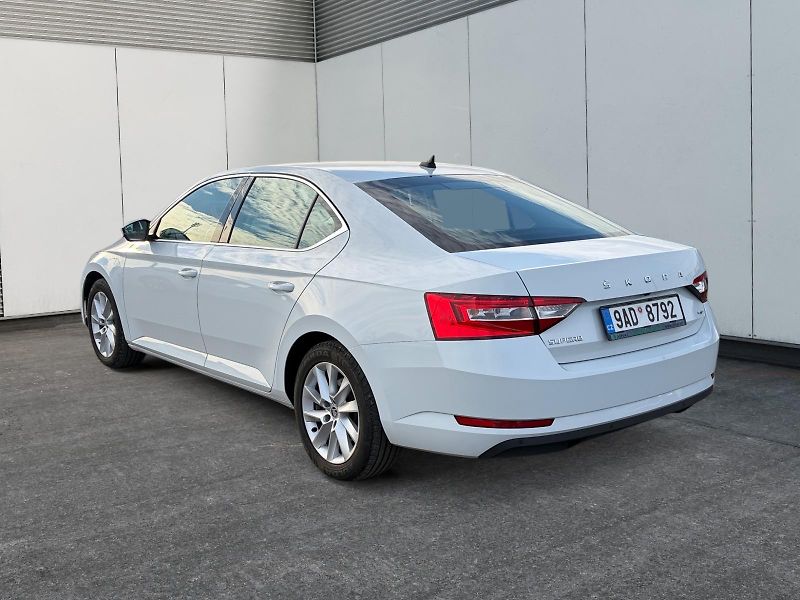 Škoda Superb (2022) STYLE 2.0TDI 147kW DSG 4x4 CZ  - fotka 4 z 11
