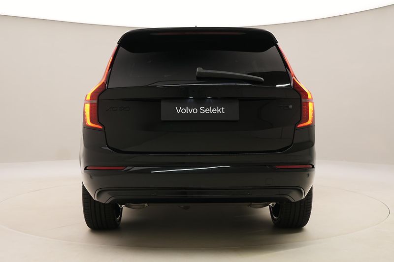 Volvo XC90 T8 RECHARGE BLACK EDITION 7m - fotka 12 z 70