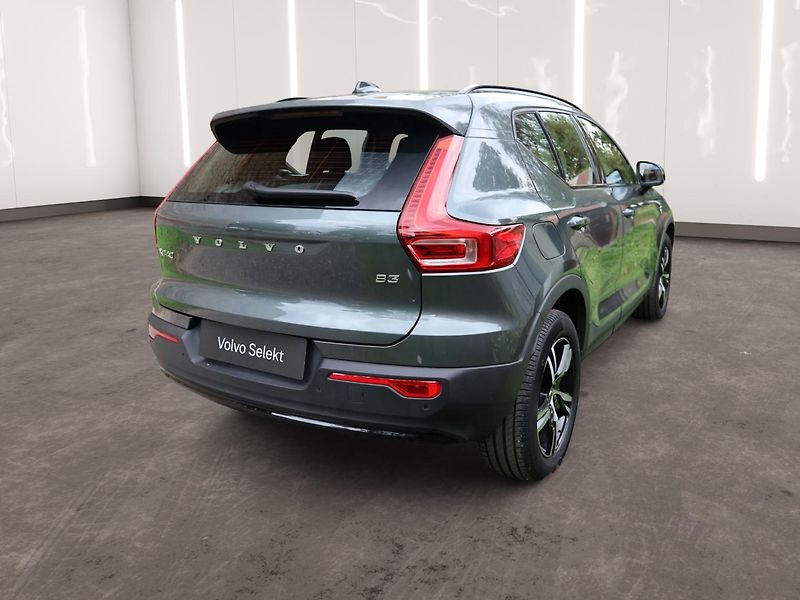 Volvo XC40 (2025) Plus, B3 Mild hybrid - fotka 4 z 19