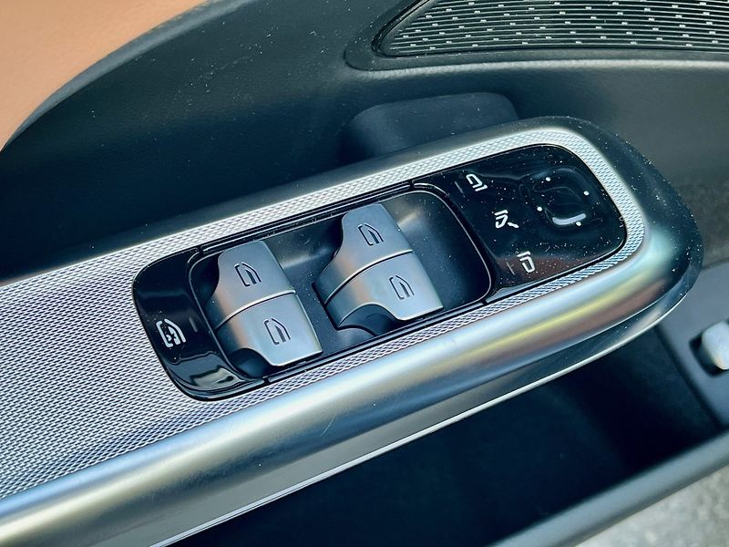 Mercedes-Benz Třídy E (2026) 220 d 4MATIC Linie AMG - fotka 16 z 27