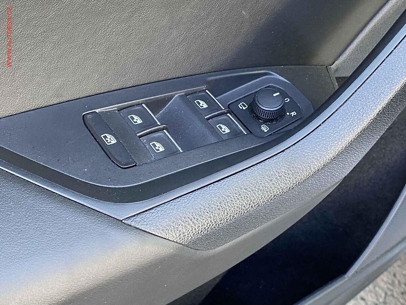 Škoda Kodiaq (2018) 1.4 TSi 4x4, Style, DSG, +ALU - fotka 11 z 20