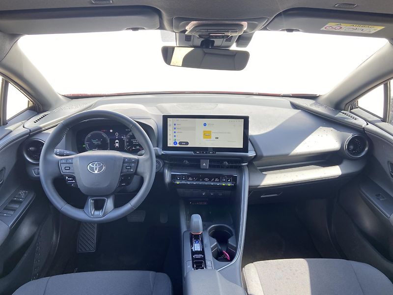 Toyota C-HR 2.0 HSD e-CVT Style - fotka 5 z 21