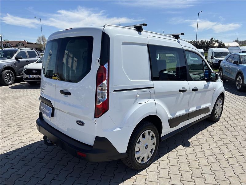 Ford Transit Connect 1,5 Ecoblue 74kW L1 - fotka 5 z 32