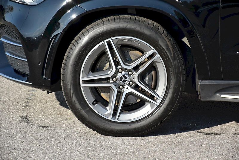 Mercedes-Benz GLE (2021) AMG PAKET 300D - fotka 34 z 34