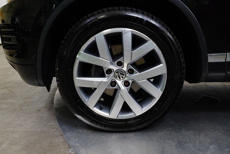 Volkswagen Touareg - fotka 10 z 30