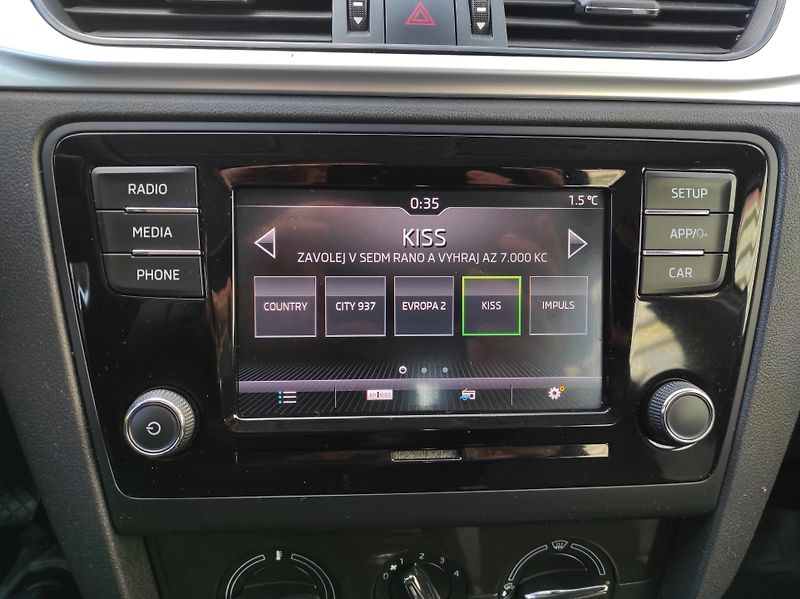 Škoda Rapid 1,0TSi Spaceback, ČR - fotka 13 z 37