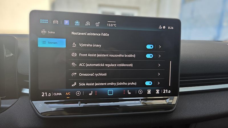 Volkswagen T-Roc Life 1,5 eTSI 85 kW 7DSG - fotka 25 z 26