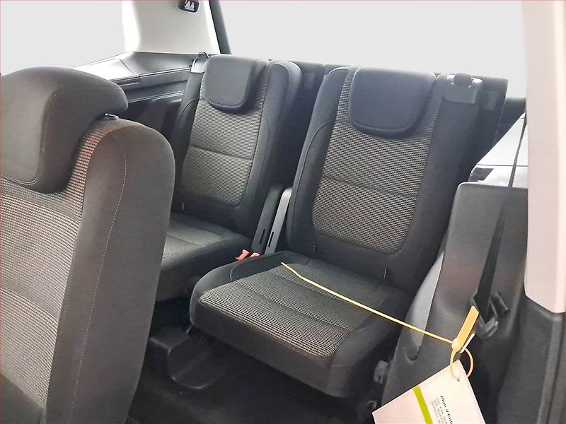 Volkswagen Sharan (2012) 2.0 TDI, 7 míst, Serv.kniha - fotka 21 z 22