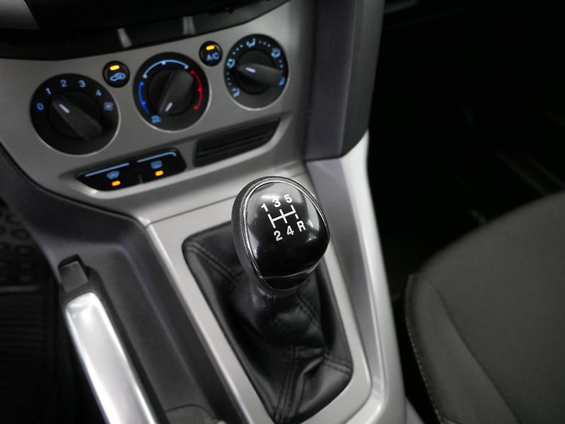 Ford Focus - fotka 21 z 24