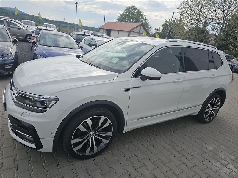 Volkswagen Tiguan Allspace 2,0TDi176KW R-Line Webasto - fotka 11 z 51