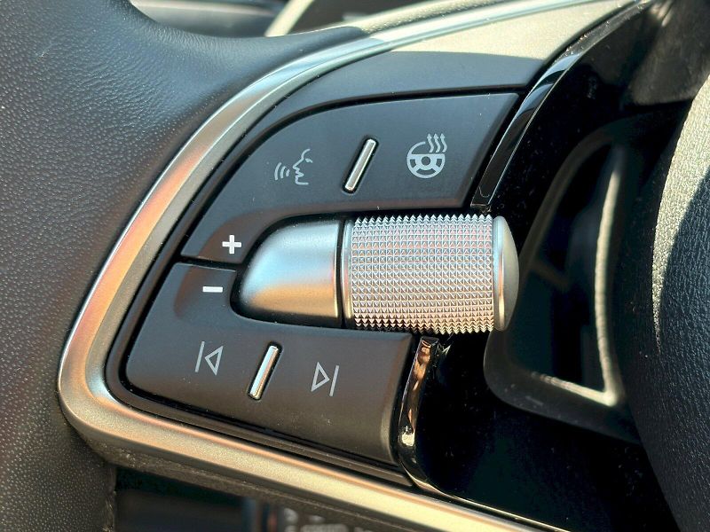 Škoda Octavia (2025) DSG 1.5 TSI  M-HEV / 110 kW / - fotka 17 z 35