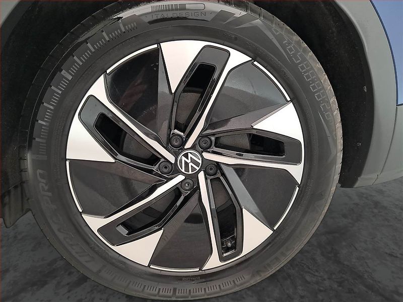 Volkswagen ID.4 (2022) Pro Perf. (82 kWh), SoH 94% - fotka 15 z 21