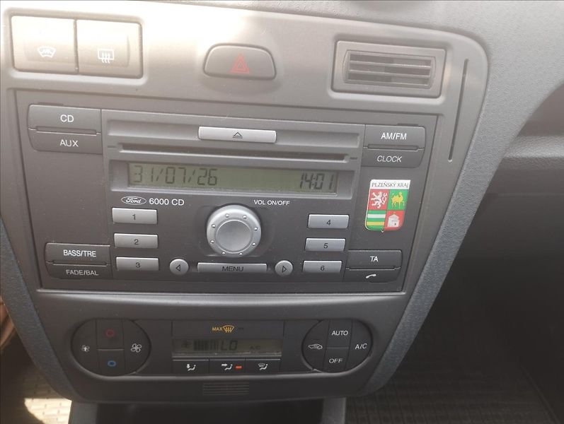 Ford Fusion 1,4 59KW - fotka 12 z 13