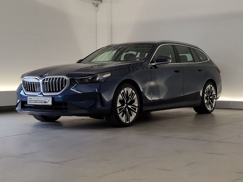 BMW Řada 5 520d xDrive 360 HuD ACC Venti - fotka 1 z 9
