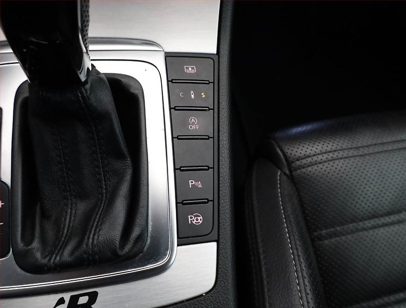 Volkswagen Passat CC (2010) 2.0 TDI BMT, 4X4, Automat - fotka 12 z 20