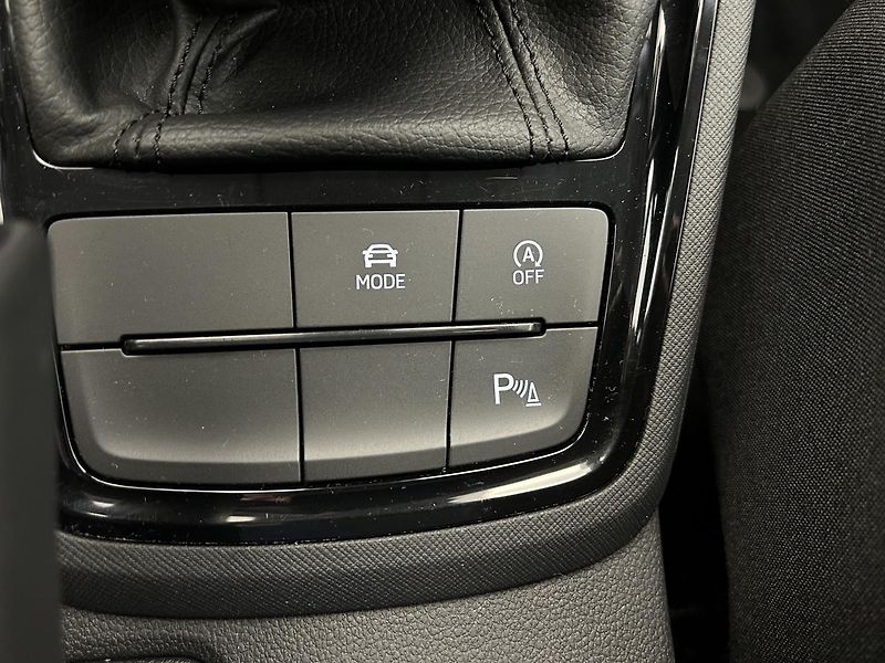 Škoda Kamiq 1.0 TS Top selection - fotka 15 z 24