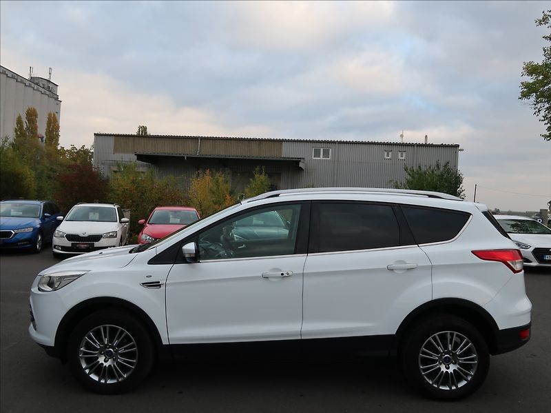 Ford Kuga 1,6 EcoBoost,110kW,NovéČR,tažn - fotka 5 z 23