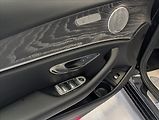 Mercedes-Benz Třídy E E300 DE EQ POWER 225 KW AMG - náhled 14