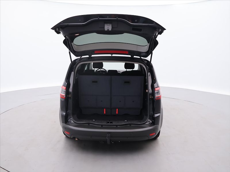 Ford S-MAX 2,0 TDCI 103kW Convers+ 7-Míst - fotka 9 z 32