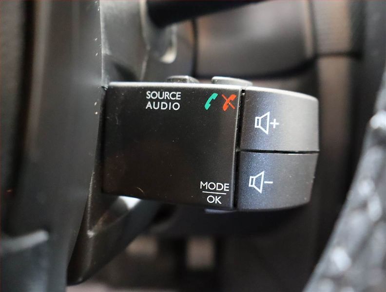 Renault Clio (2018) 1.2 16V - fotka 20 z 20