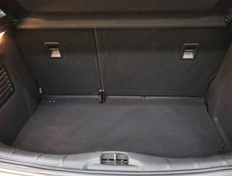 Citroën C3 (2011) 1.4 i, ČR,1.maj - fotka 14 z 14