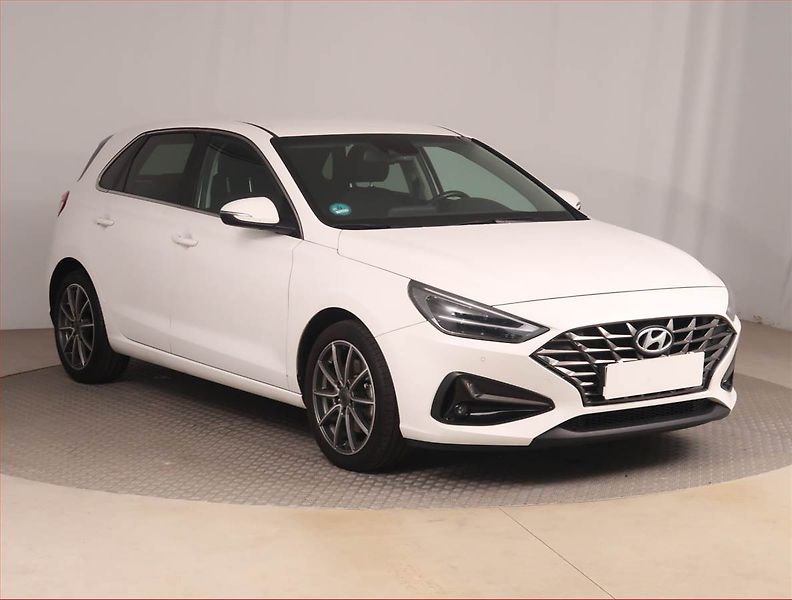 Hyundai i30 (2022) 1.0 T-GDI, ČR,1.maj - fotografie inzerátu