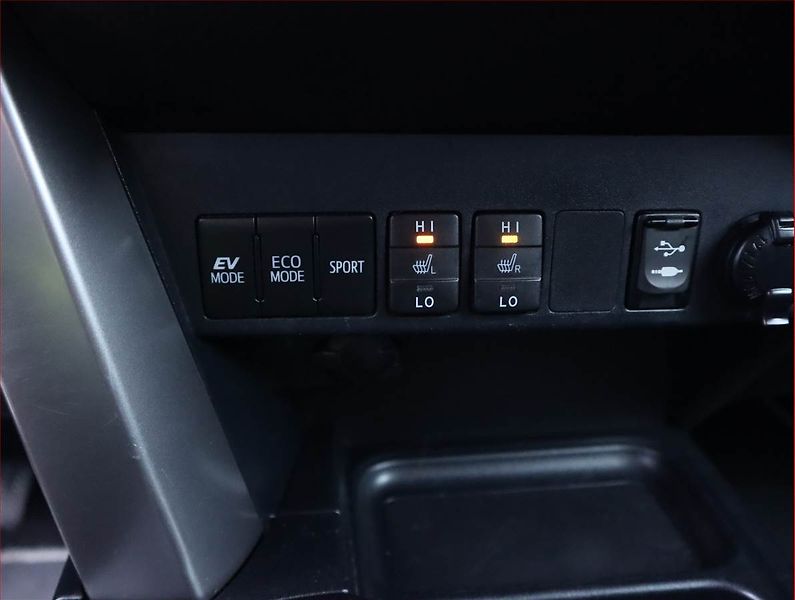 Toyota RAV4 (2016) 2.5 Hybrid, 4X4, Automat - fotka 22 z 22