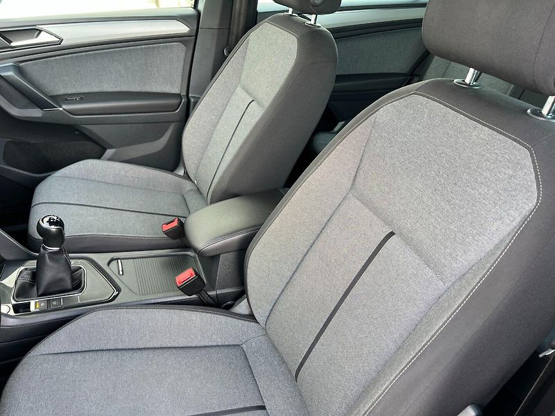 Seat Tarraco (2019) 1.5TSI 110kW Style! 7-míst! - fotka 21 z 45