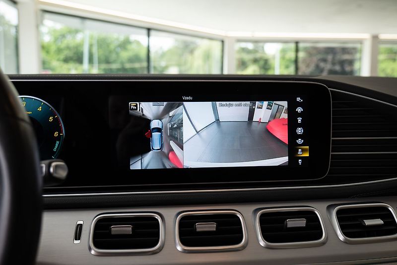 Mercedes-Benz GLE 360/Burmester/Pano - fotka 13 z 30