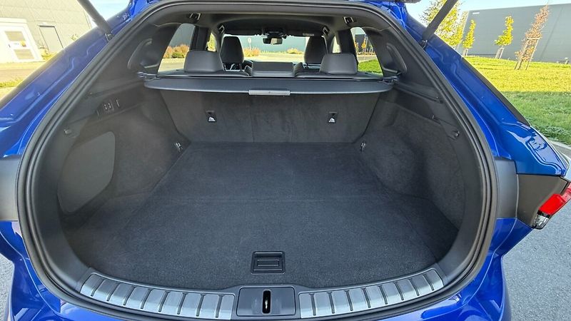 Lexus RX 500h 500H 2,4 HEV F SPORT PLUS - fotka 27 z 30