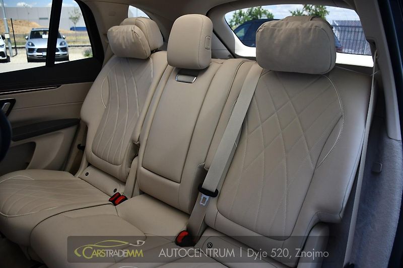 Mercedes-Benz EQS 450 4MATIC AMG REZERVACE - fotka 20 z 64