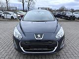 Peugeot 308 1.6 HDI 68 kW servisní knížka - náhled 1