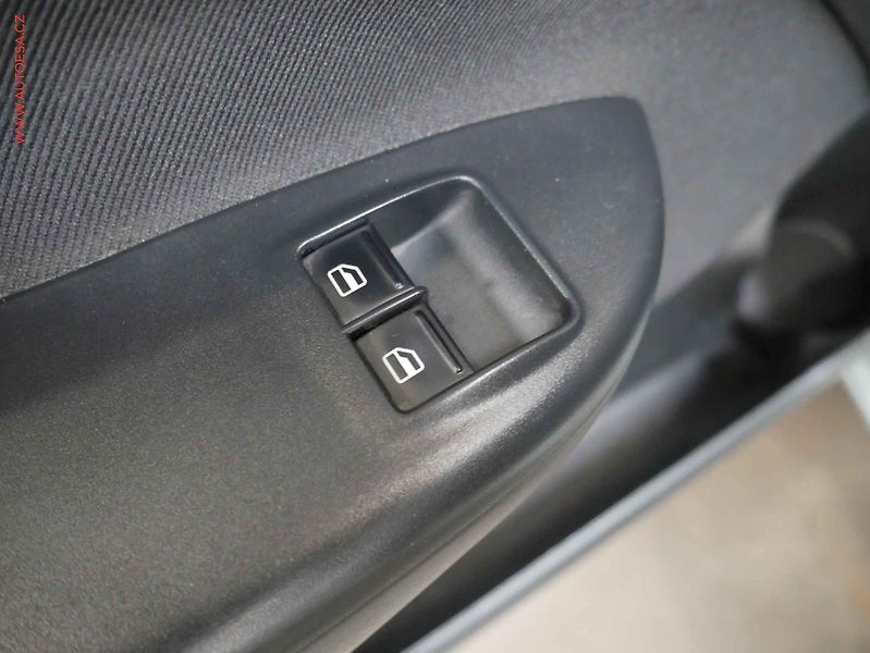 Škoda Octavia (2011) 1.2 TSi, 1.maj,ČR, AC, TZ - fotka 15 z 15