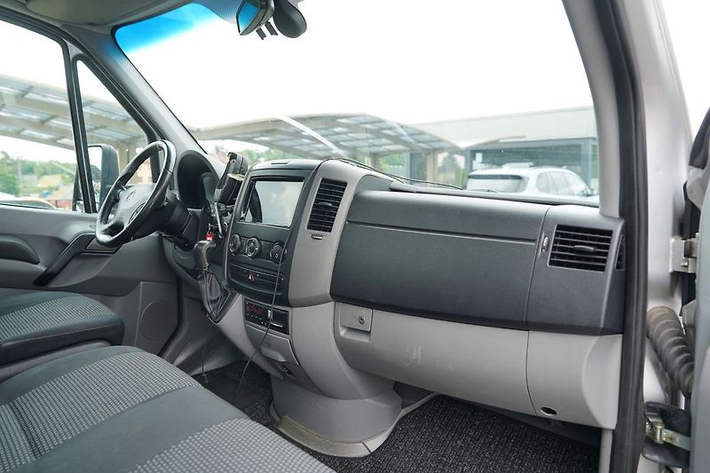 Mercedes-Benz Sprinter 3.0 CDI, V6, automat/DPH + vle - fotka 21 z 30