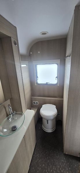 Adria Ostatní (2015) Adora 613 HT - komisní prodej - fotka 6 z 9