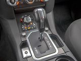 Land Rover Discovery (2009) 3.0D 180KW 4x4 – PO ROZVODECH - náhled 32