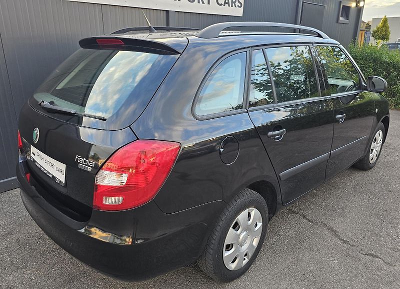 Škoda Fabia 1.2 TSI 63kW,KLIMA,1.MAJITEL - fotka 10 z 49
