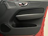 Volvo XC60 B4 MOMENTUM - náhled 46