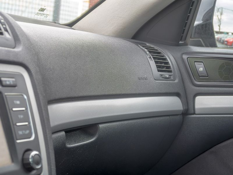 Škoda Octavia (2009) 1.8TSI 118KW 4x4 – 2x KOLA - fotka 23 z 45