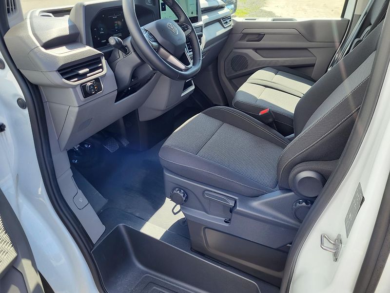 Volkswagen Transporter (2026) Kombi 2,0 TDI 8AUT DR nové - fotka 6 z 26