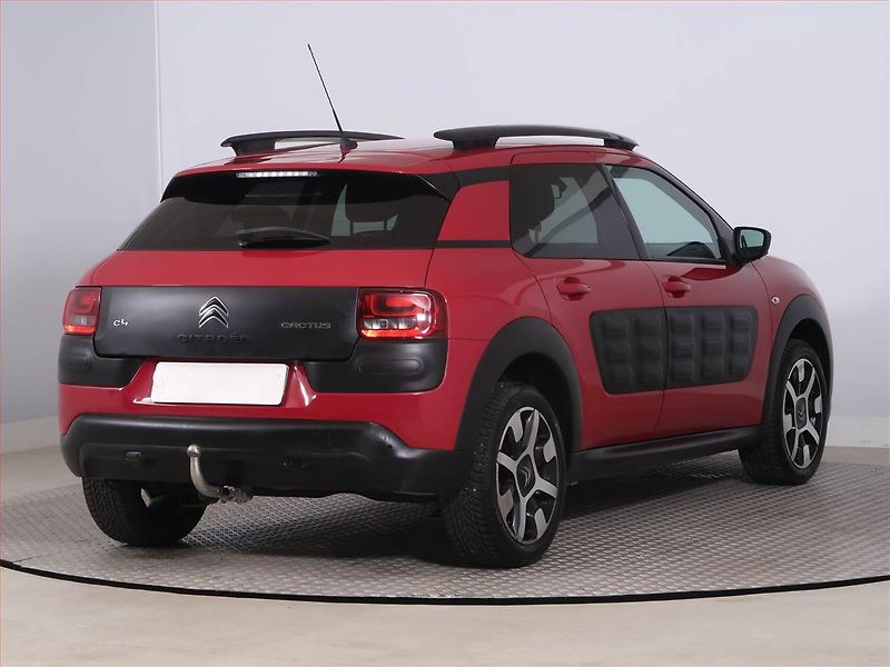 Volkswagen Tayron (2025) 1.5 eTSI - fotka 5 z 27