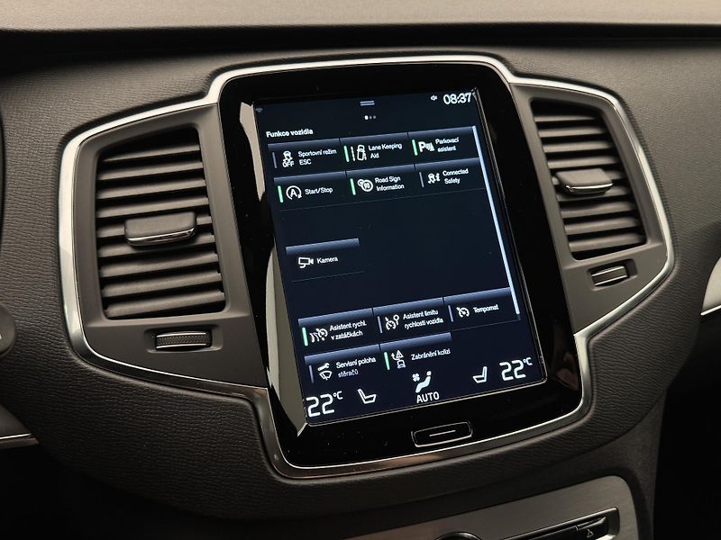 Volvo XC90 B5 AWD MOMENTUM AUT - fotka 35 z 42